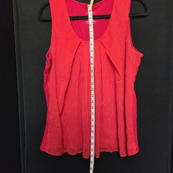 New York & Company Rich Red Top Gold Flecks Large - Picture 7 of 9